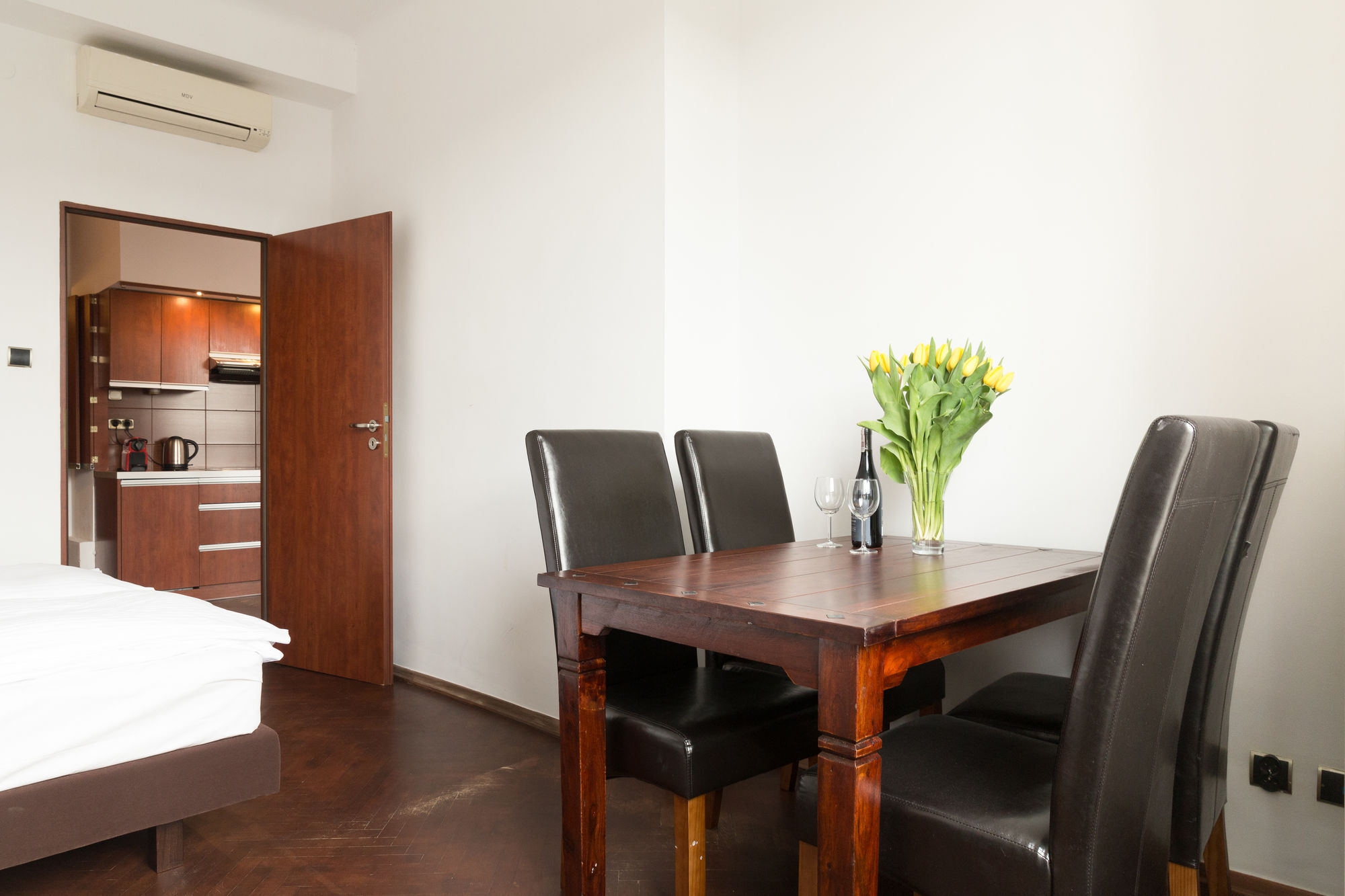 Apartamenty Wawa Centrum By Your Freedom Varşovia Exterior foto
